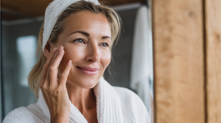 Après 50 ans : routine anti-âge spéciale peau mature pour une mine radieuse
