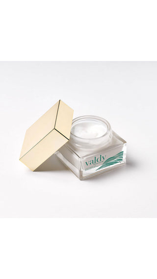 Soin hydratant essentiel, activateur d'éclat