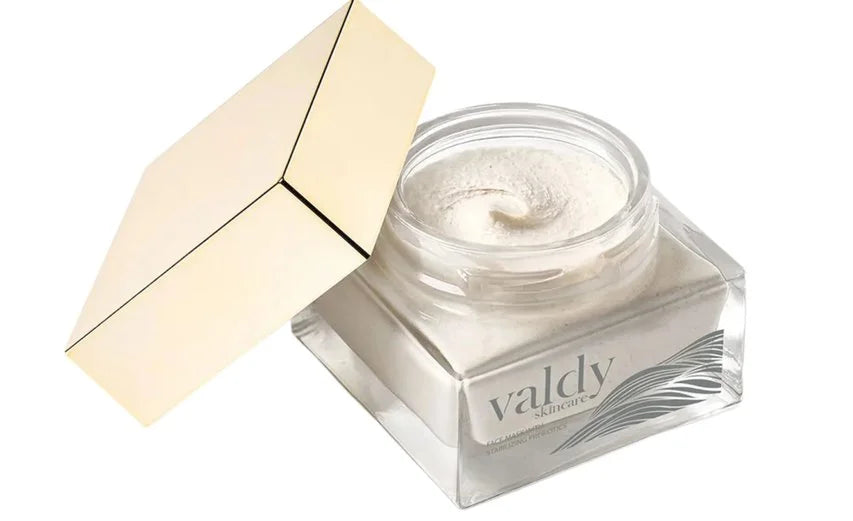 PARIS : Beauté – Trois nouveaux soins exfoliants pour un teint lumineux
